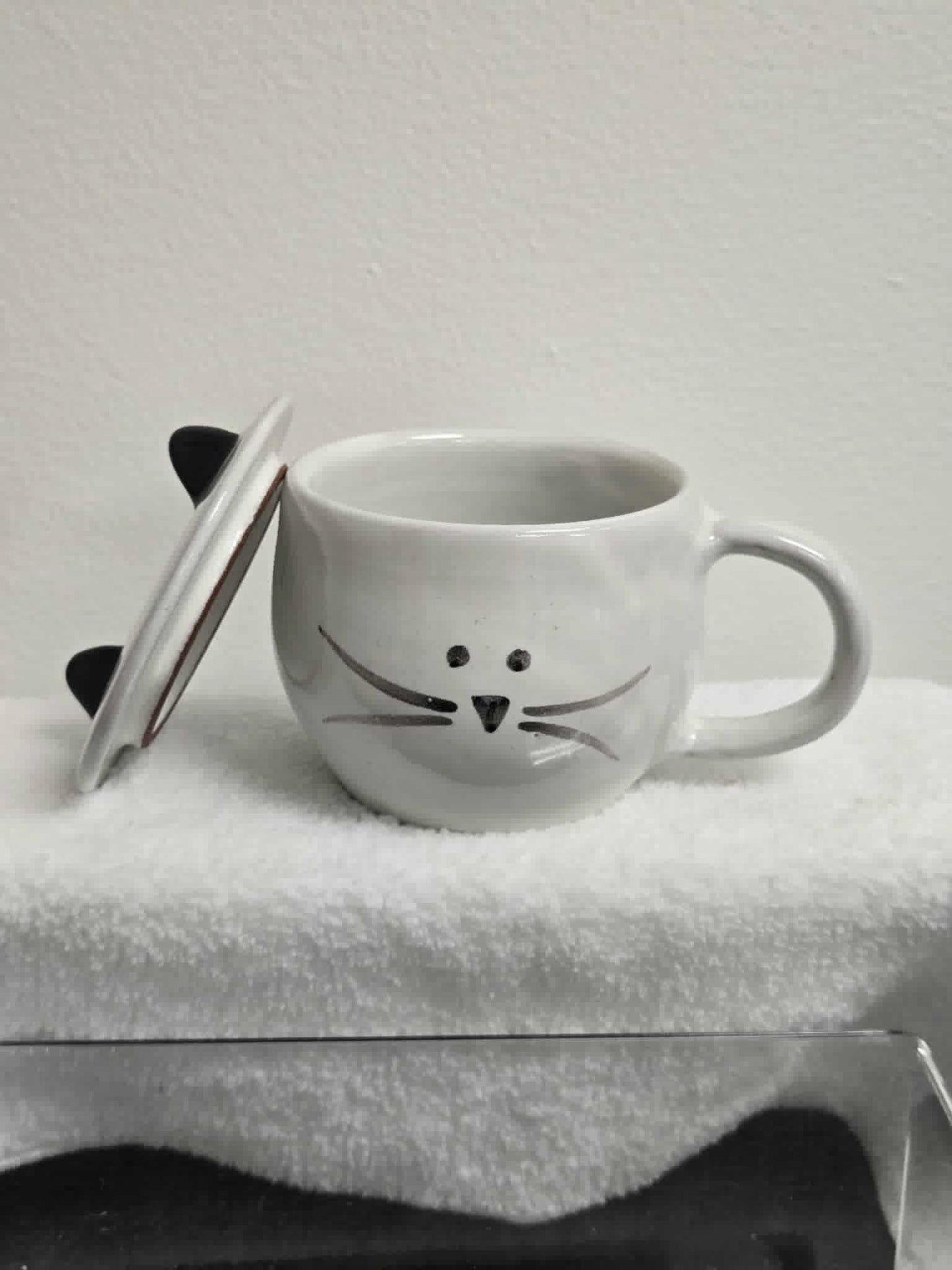 Ceramic Cat Cup with Lid